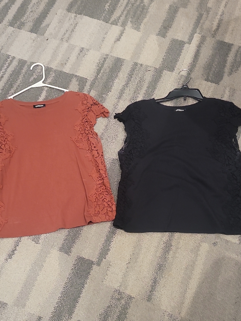 Express Lace Sleeve Top in Black and Rust